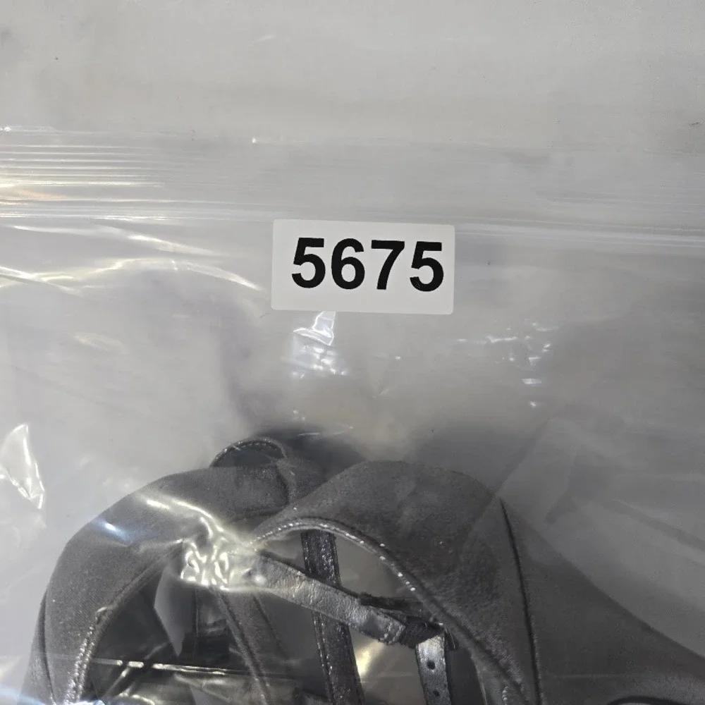 Nina Strappy Sandals Womens 8‎ Silver Metallic Dress Heels Peep Toe Formal Party